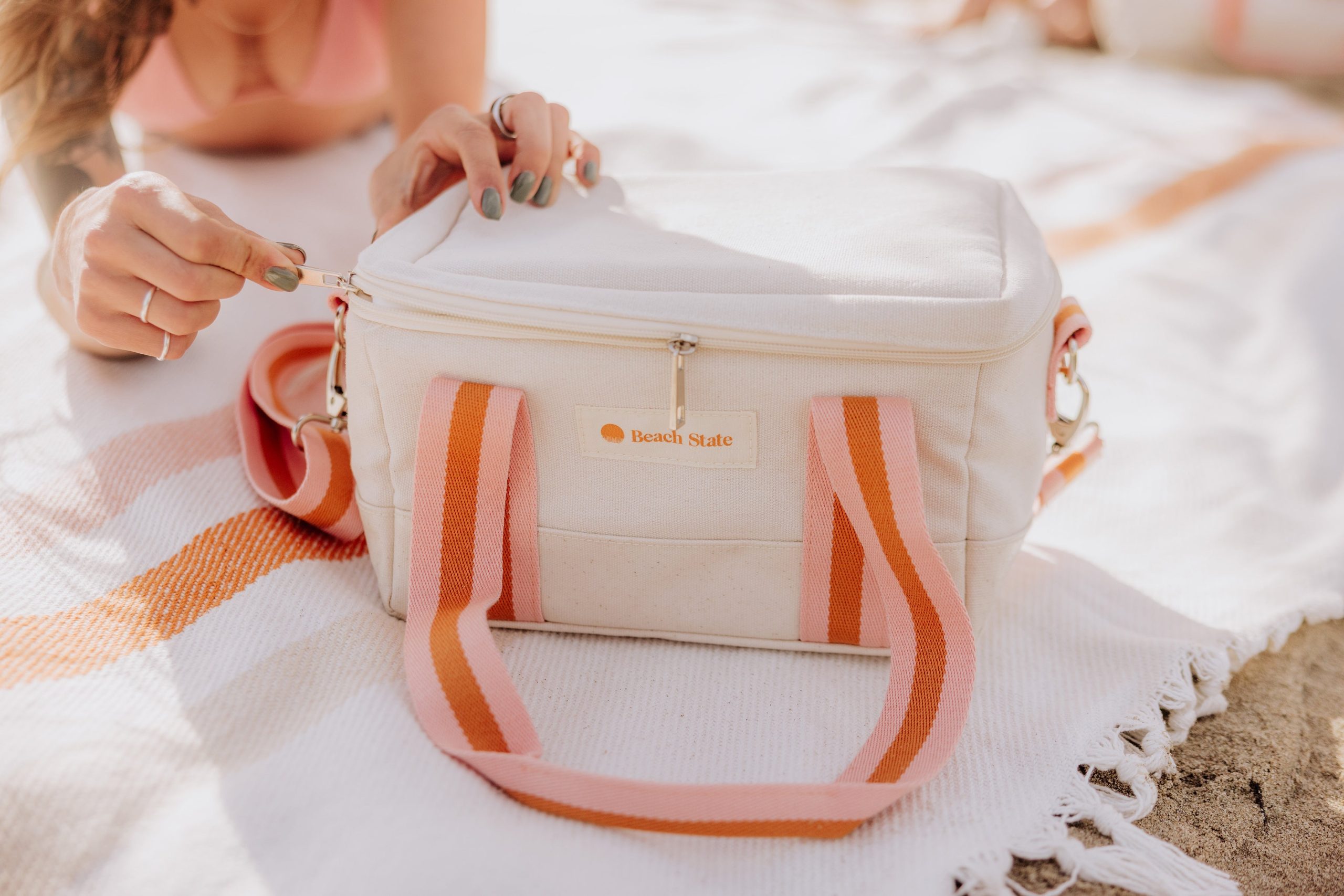 Lanikai Lunch Tote - Image 5